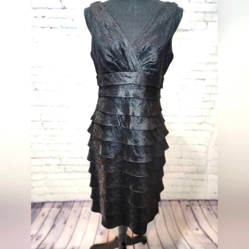 London Times Tiered bodycon Dress, Black, Size 10